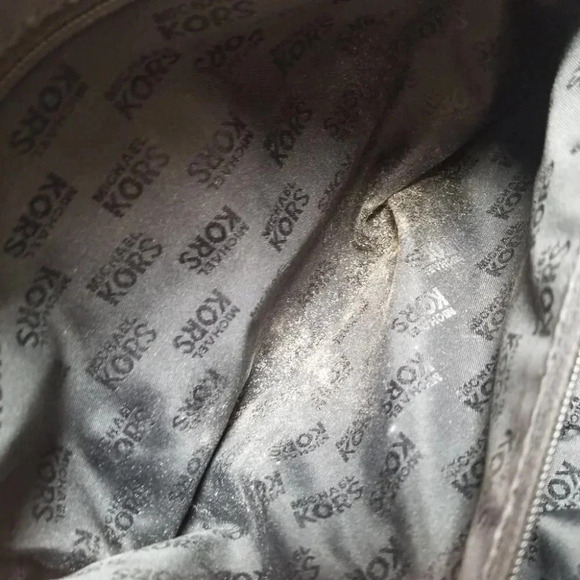 MICHAEL Michael Kors Black Signature Mirror PVC / Leather East West Zip Tote - Picture 8 of 16